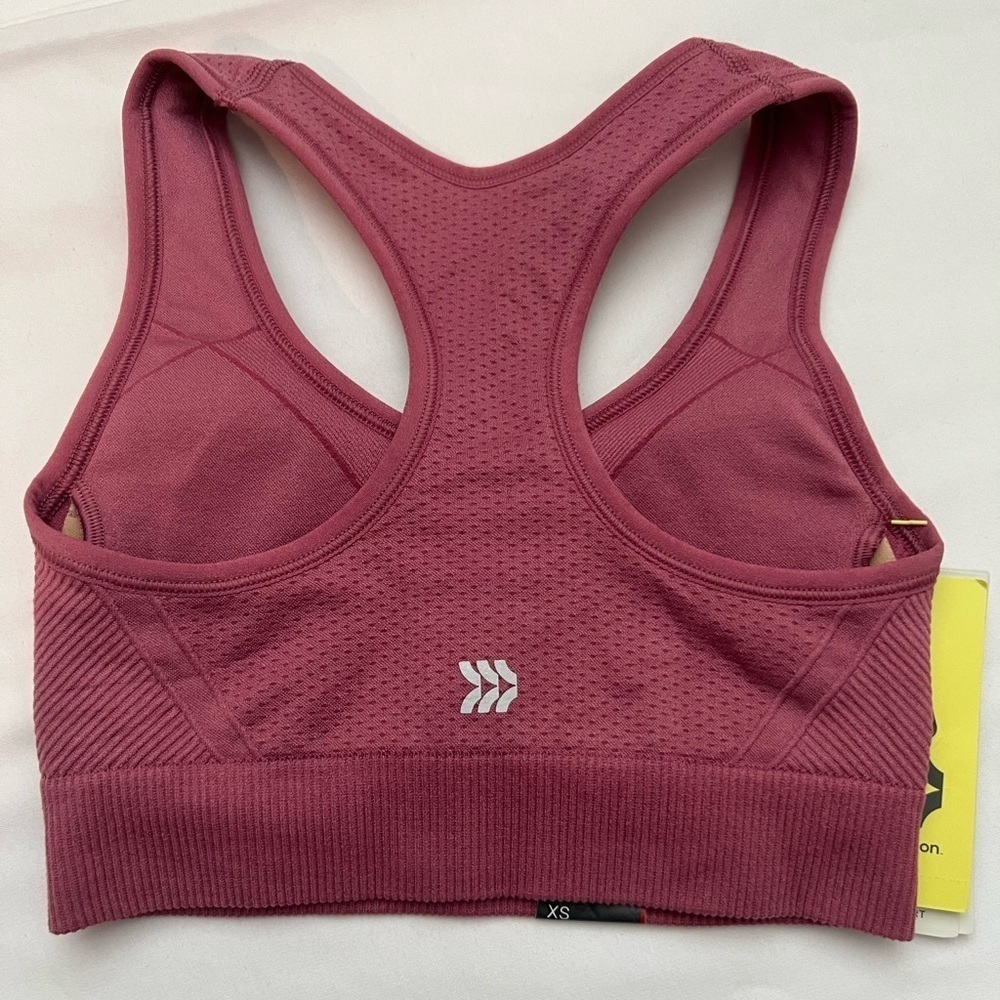 NWT All in motion Medium Support Seamless Racer Bra XS - Picture 2 of 4